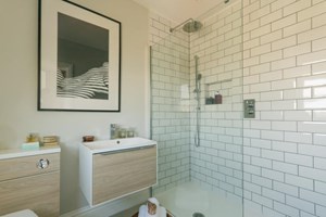 Photo7- click for photo gallery